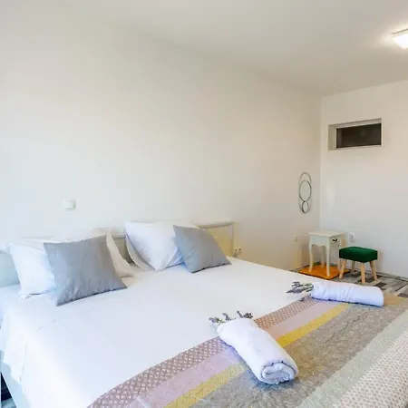 Luksa - Zf Hvar Apartament *