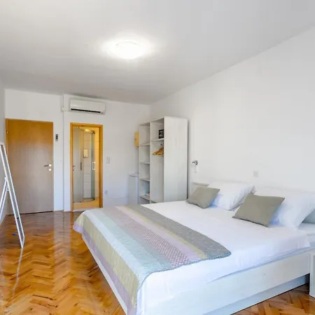 Apartament Luksa - Zf Hvar
