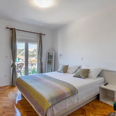 Daire Luksa - Zf Hvar