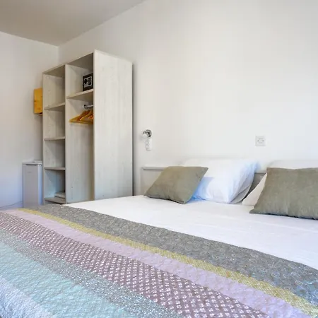 Luksa - Zf Hvar Daire