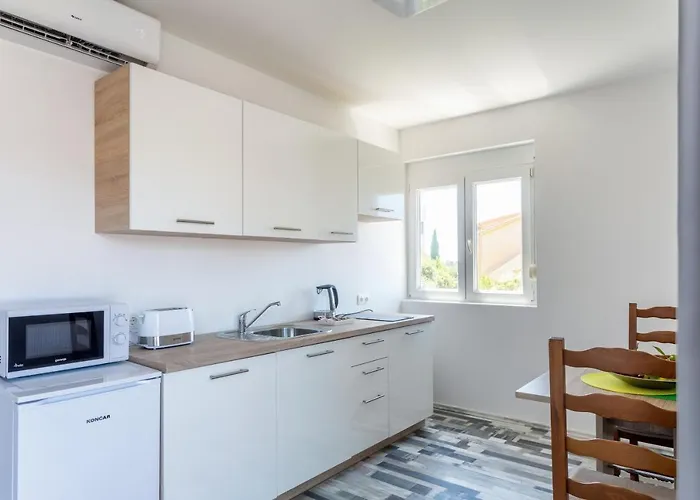 Apartment Luksa - Zf Hvar